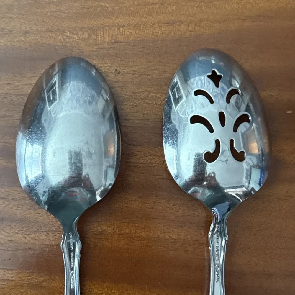 Oneida Community SATINIQUE Stainless Steel Serving Utensils – 2 Piece Set MCM‎
